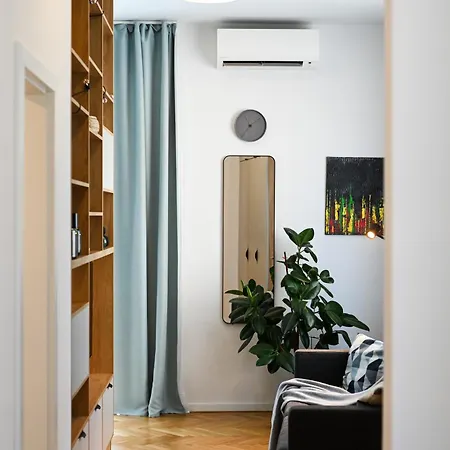 Center - Comfy & Modern Lägenhet Bratislava