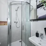 Center - Comfy & Modern Apartman *