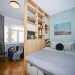 Apartman Center - Comfy & Modern *